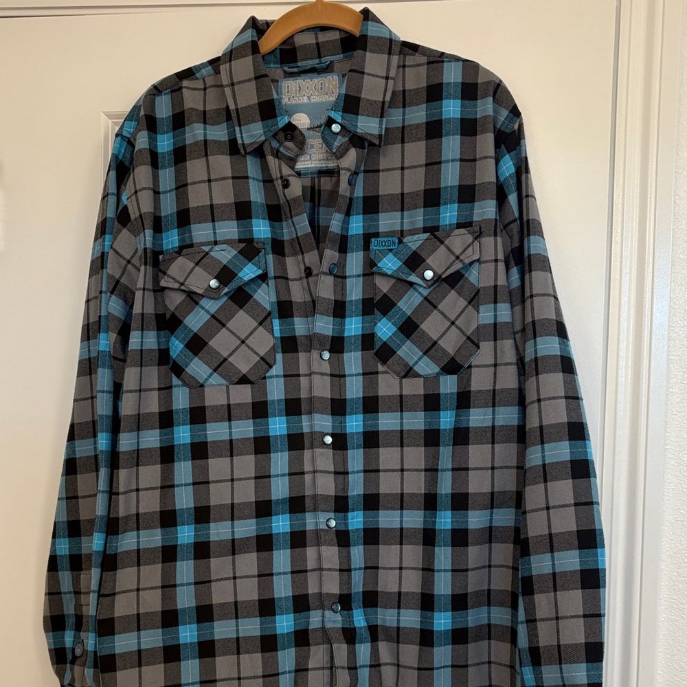 DIXXON Gray and Blue Plaid Button-Down Shirt ladies